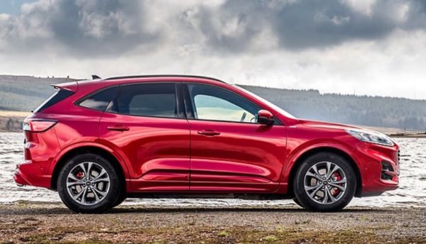 Оценка на удовлетвореността на собствениците: 88,69%

Този SUV на Ford получи изключително добри оценки за безопасност, практичност и интериор, доказвайки отличните си качества като семеен комби. Собствениците също така дадоха на Kuga най-високи оценки за пространството в багажника и гъвкавостта на седалките -  както и за комфорта на предните, така и за пространството за краката на задните. Все качества, които го правят идеален за шофьори, които редовно трябва да возят деца на по-дълги разстояния.

Но не е и безкрайно скучен автомобил. Колата е сред 10-те най-добри по отношение на управление, спиране и пътно поведение. Не е далеч от лидерите и по отношение на удоволствието от шофирането. Това си е доста голямо постижение за сравнително обикновен и практичен SUV.

Въпреки че надеждността не беше посочена като основен проблем в анкетата, Ford наскоро изтегли от британския пазара Plug-in хибриди - общо около 26 000 автомобил,  поради риск от пожар .